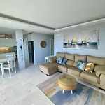 La Mar Loft With Hot Tub *