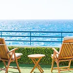 La Mar Loft With Hot Tub *