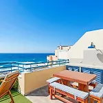 La Mar Loft With Hot Tub Nyaraló *