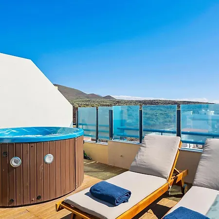 La Mar Loft With Hot Tub 度假居 *