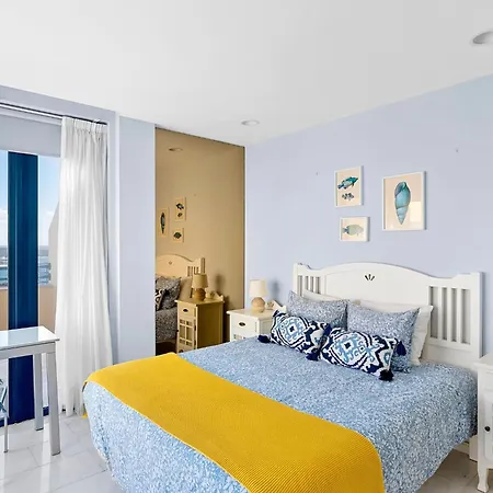 La Mar Loft With Hot Tub Holiday home