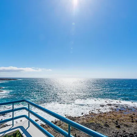 Holiday home La Mar Loft With Hot Tub Puertito de Guimar