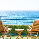 La Mar Loft With Hot Tub プエルティト・デ・グイマル